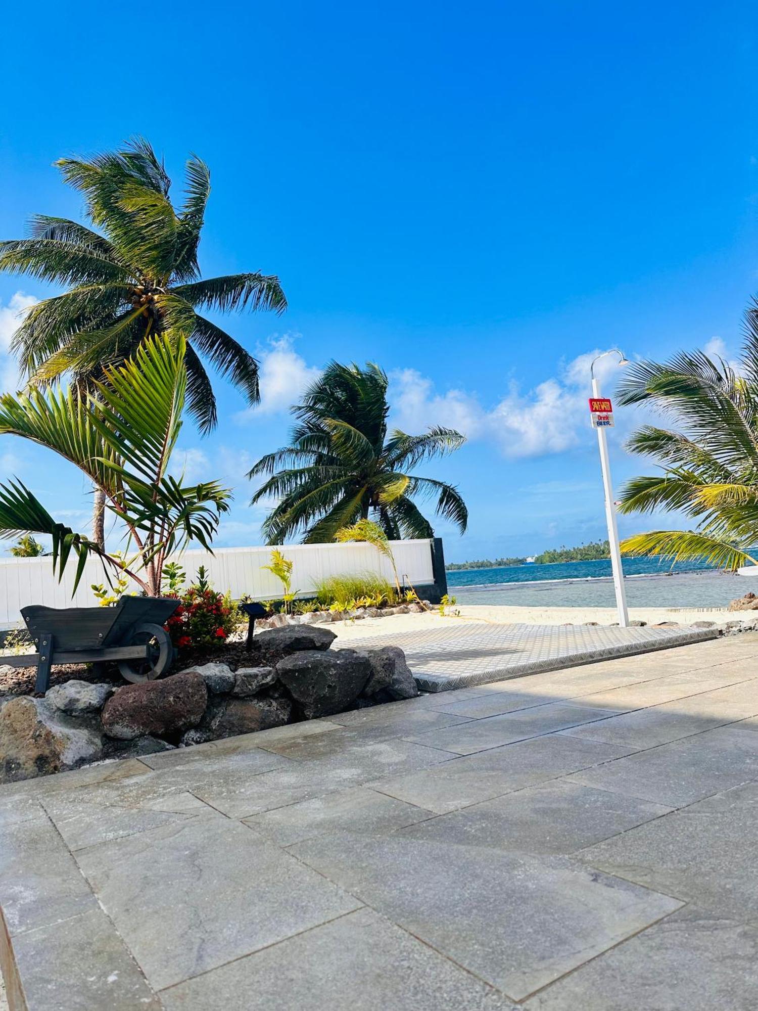 Pension Irivai, Appartement Rava 1 Chambre Bord De Mer ウツロア エクステリア 写真