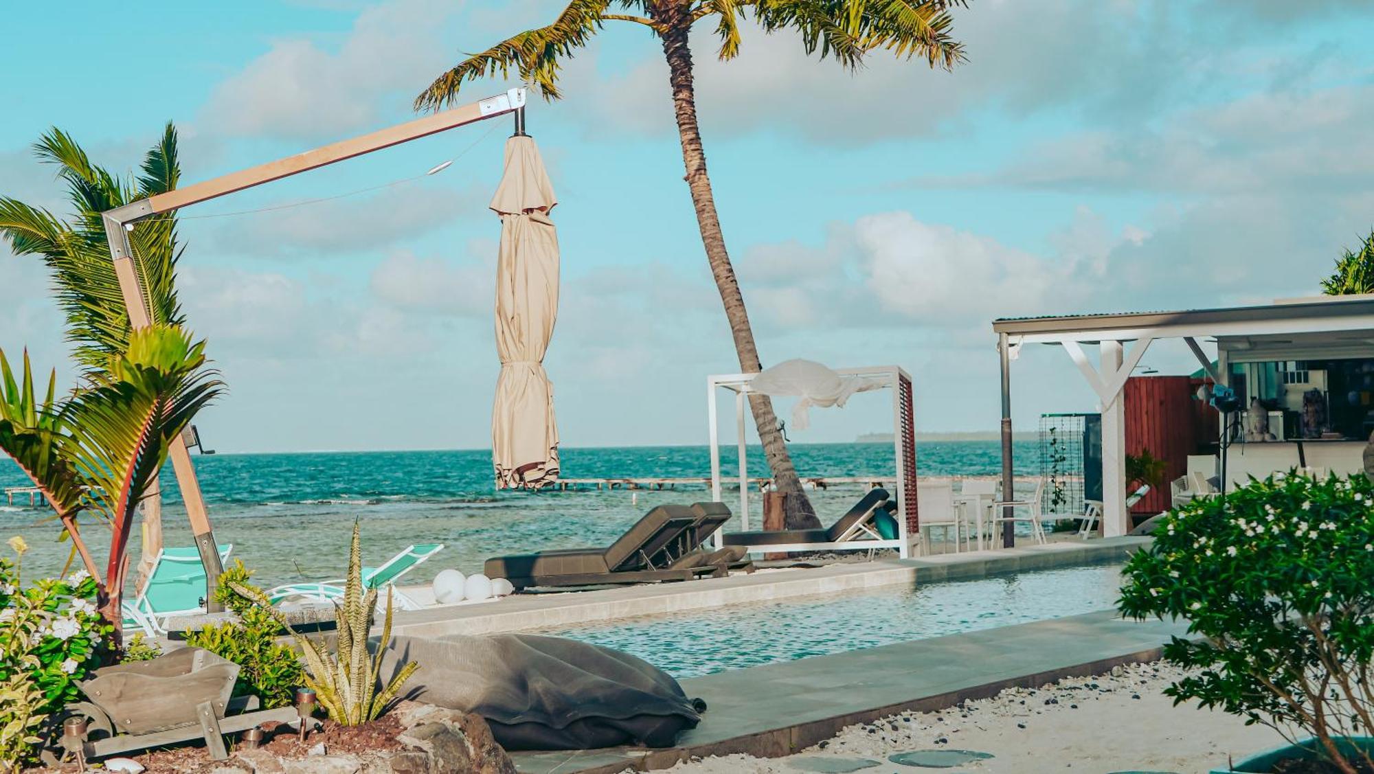 Pension Irivai, Appartement Rava 1 Chambre Bord De Mer ウツロア エクステリア 写真