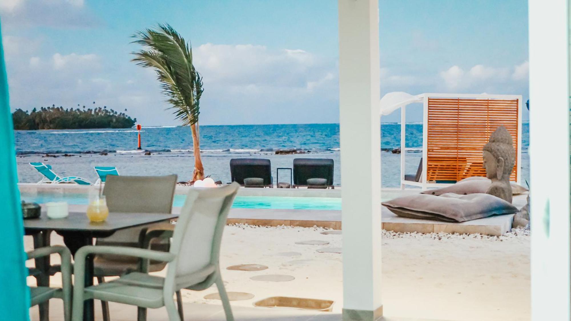 Pension Irivai, Appartement Rava 1 Chambre Bord De Mer ウツロア エクステリア 写真