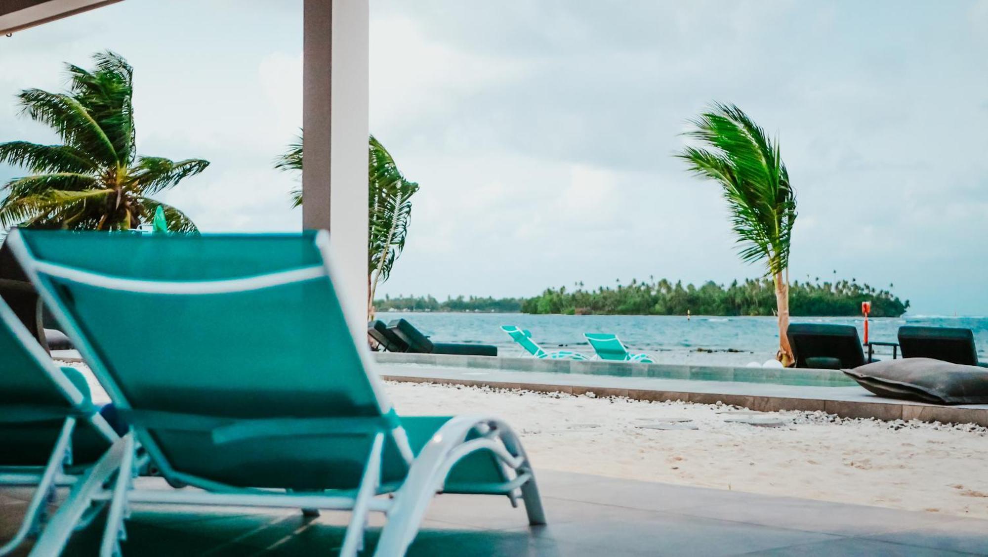 Pension Irivai, Appartement Rava 1 Chambre Bord De Mer ウツロア エクステリア 写真