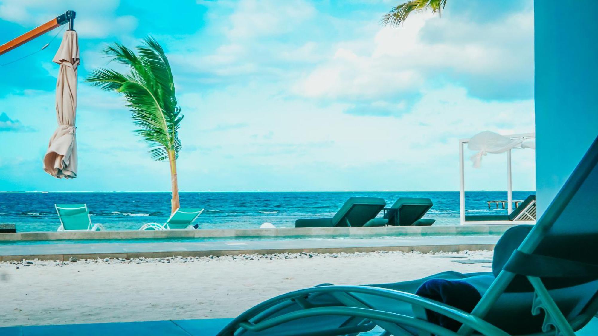 Pension Irivai, Appartement Rava 1 Chambre Bord De Mer ウツロア エクステリア 写真
