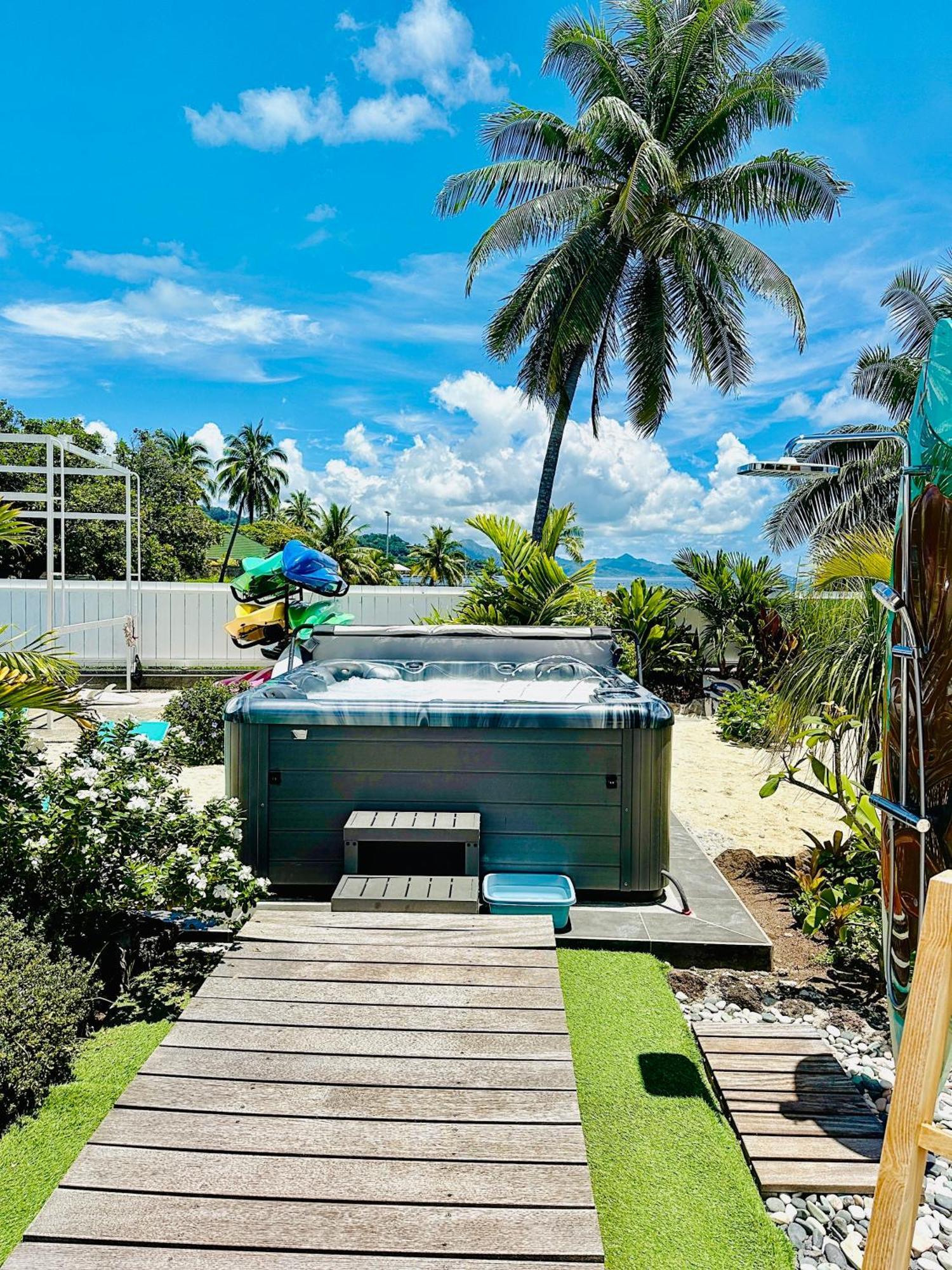 Pension Irivai, Appartement Rava 1 Chambre Bord De Mer ウツロア エクステリア 写真
