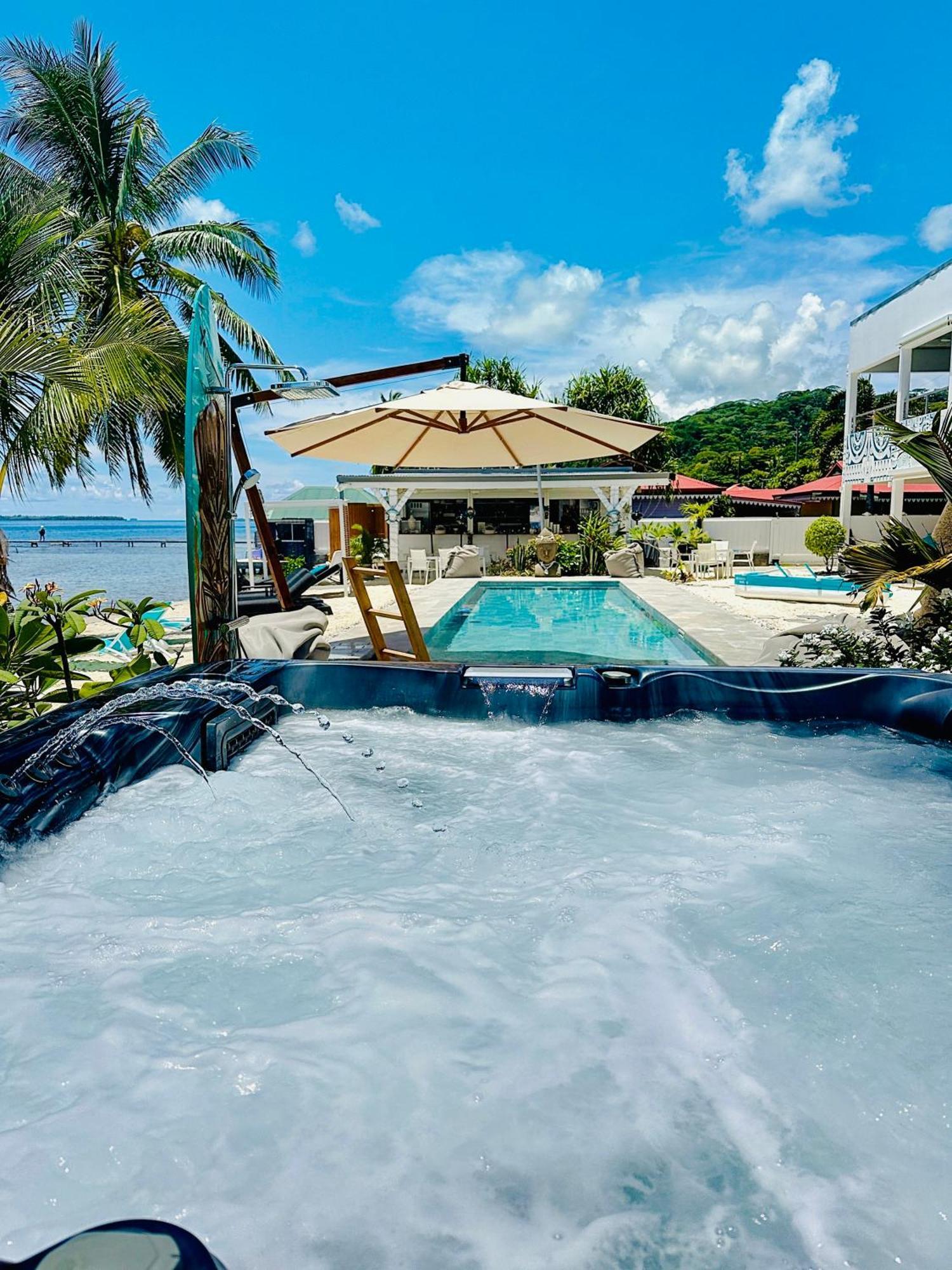 Pension Irivai, Appartement Rava 1 Chambre Bord De Mer ウツロア エクステリア 写真